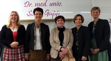 Dr. Sonja Gapp (2.v.l.) mit ihrem Team - Foto Franz Frühauf