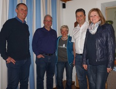 Vizebürgermeister Bernhard Moser mit seinem Vorgänger Stephan Höll und dessen Gattin Margit, Bürgermeister Egon Höll und SP-Fraktionsvorsitzende Brigitte Schöpf;