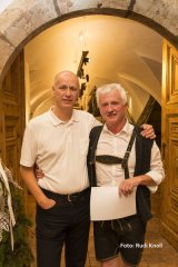 Mit Ex-Musikschüler Dietmar Pilz verbindet den Jubilar eine besondere Freundschaft. 
