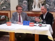 Pressegespräch mit den beiden EU-Kandidaten Hannes Heide und Nationalrat Andreas Schieder