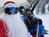 Santa Clause auf der Gosauer Sesselbahn Hornspitz II -- Fotos: Dachstein Tourismus AG