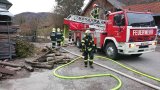 Brandeinsatz nach Verpuffung im Sägespäne-Silo eines Drechslereibetriebes - FF SCHARNSTEIN