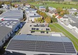 Die neue 200kW-Photovoltaik-Anlage auf den Dächern von Rauch Furnace Technology in Gmunden. -- Fotos © Rauch Furnace Technology