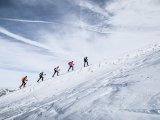 [Der Aufstieg der Skibergsteiger kennt kein Ende] 
Bild: Philipp Reiter 
