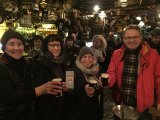 Im legendären O‘Connors Pub in Salthill (vlnr.): Heidi Zednik, Petra Kodym, Lisa Neuhuber und Hannes Heide.