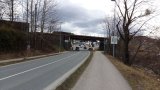 Eisenbahnbrücke / B1 Blickrichtung Straßwalchen
