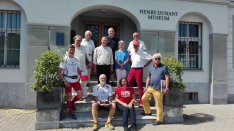 Das sportliche Team mit den Betreuern und Ehrengästen im Ziel in Heiden 
Foto: OOERK/Hohn Christoph