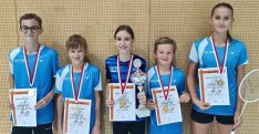 OOE-Badminton-Schüler-Mannschaftsmeister 2021: Sportunion Ohlsdorf. Foto: Stephan Dlapka.