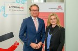 CEO Leonhard Schitter mit Monica Rintersbacher (Geschäftsführerin Leitbetriebe Austria)
© Cityfoto/Wolfgang Simlinger