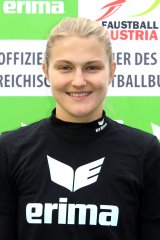 Frauen-Teamkapitänin Karin Kempinger-Kreil im Portrait (Faustball Austria)