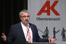 AK-Präsident Andreas Stangl by AKOOE Wolfgang Spitzbart