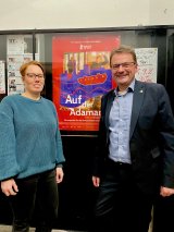 „Auf der Adamant“, der für den Filmpreis des Europäischen Parlaments Lux nominierte Film, wurde im Kino Ebensee bei freiem Eintritt gezeigt. Europaabgeordneten Hannes Heide bedankte sich bei Riki Müllegger für die Zusammenarbeit.
